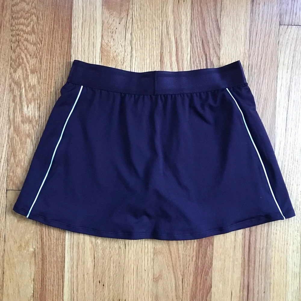 Nike Court Women’s Dri-Fit Bordeaux Athletic Tennis Skort Small